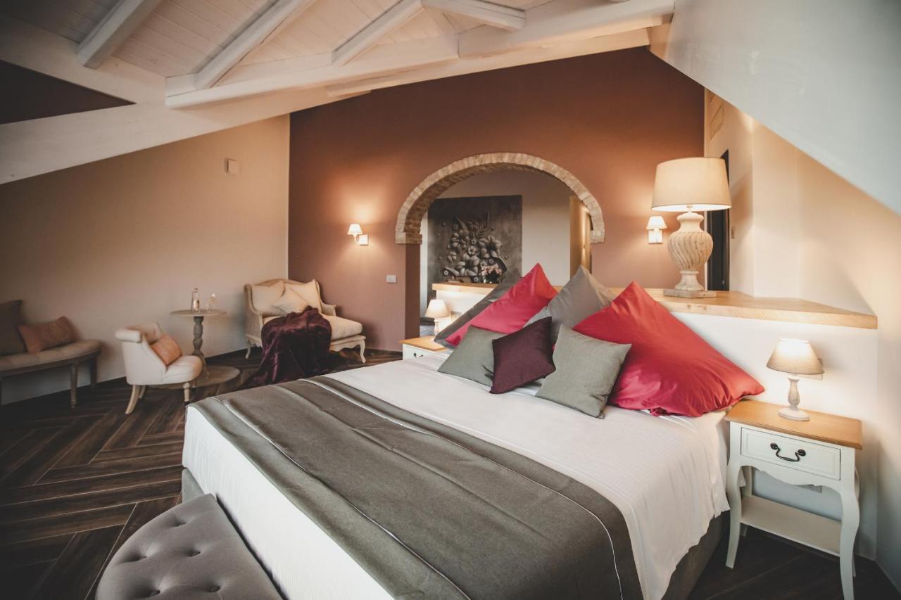 Relais Almaranto Hotel Calamandrana Екстериор снимка